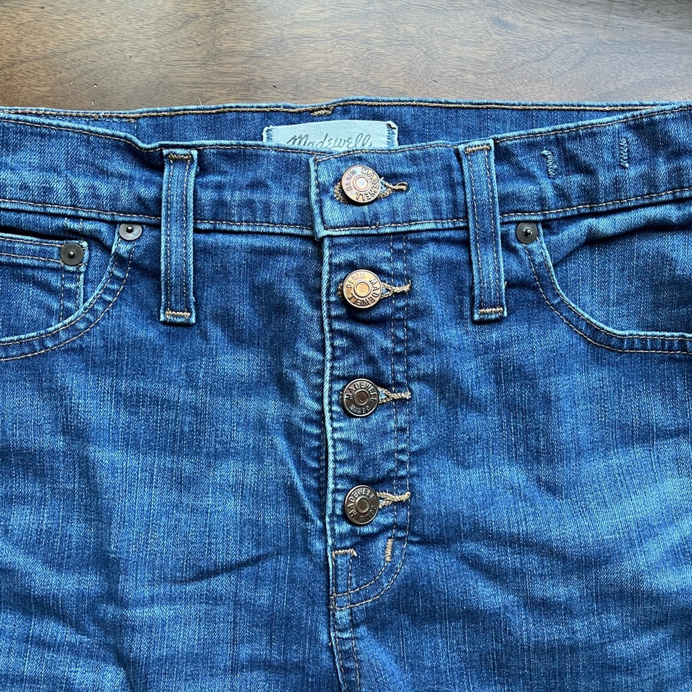 Madewell 10" Skinny High Riser Denim Shorts Button Front - Picture 7 of 13